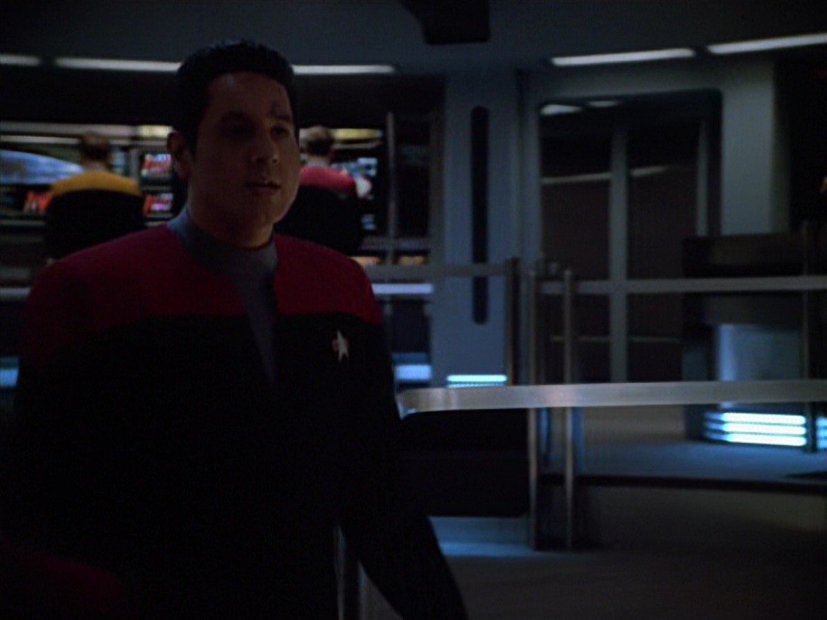 ariane179254_StarTrekVoyager_4x01-ScorpionPart2_0237.jpg
