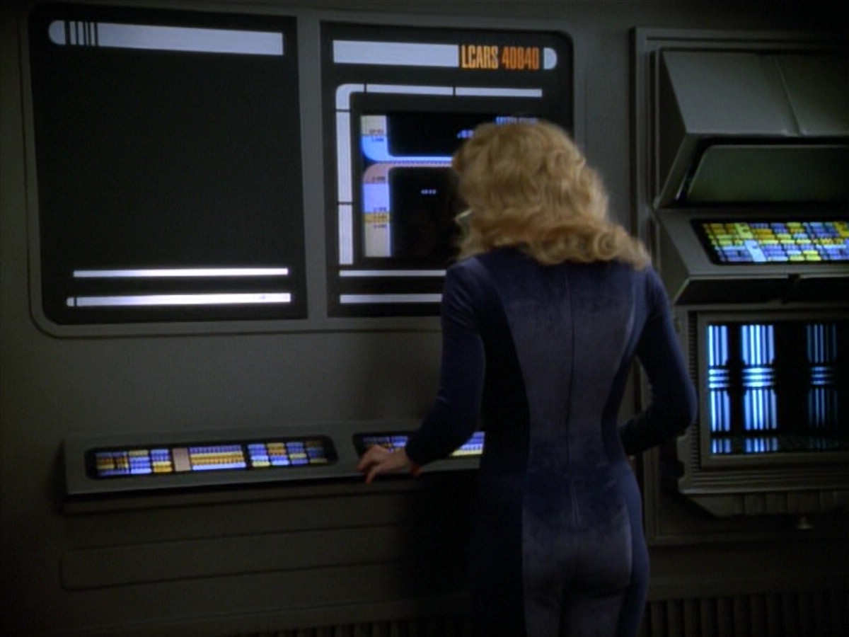 ariane179254_StarTrekVoyager_4x01-ScorpionPart2_0626.jpg
