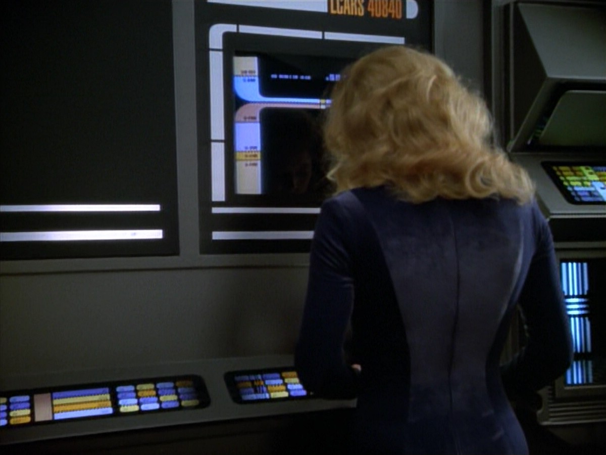 ariane179254_StarTrekVoyager_4x01-ScorpionPart2_0630.jpg