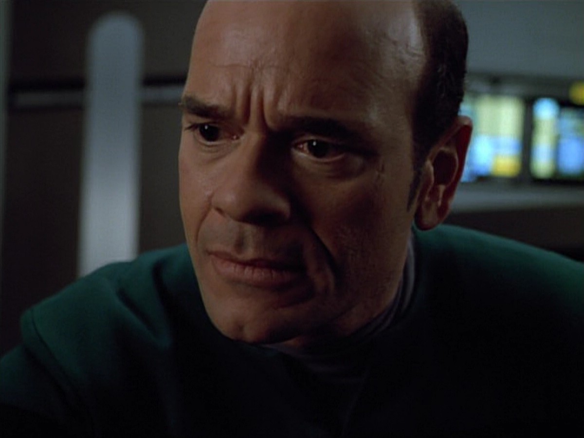 ariane179254_StarTrekVoyager_4x01-ScorpionPart2_0673.jpg