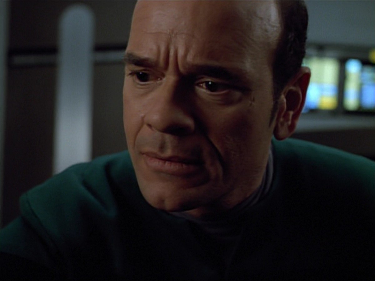 ariane179254_StarTrekVoyager_4x01-ScorpionPart2_0674.jpg