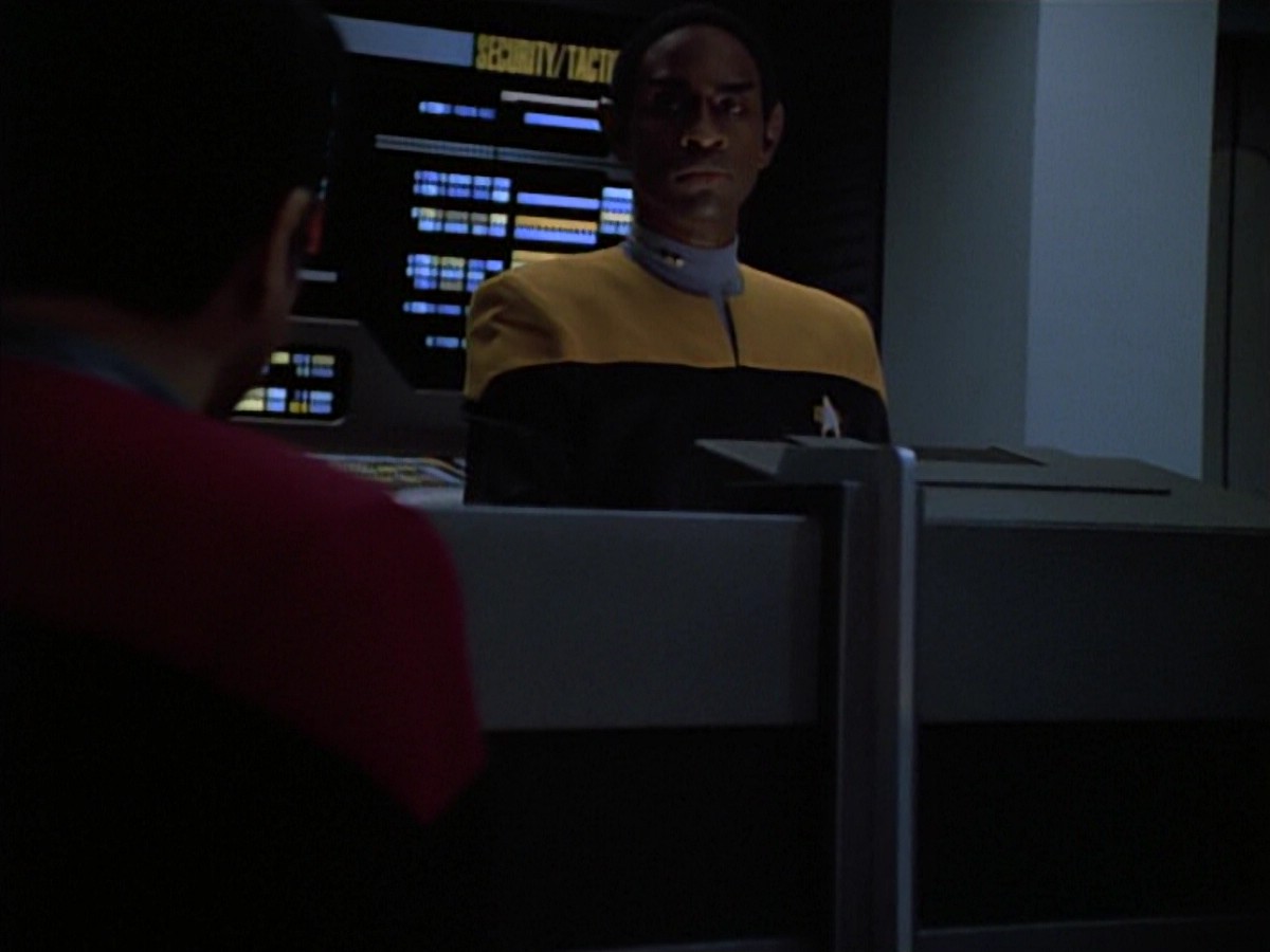 ariane179254_StarTrekVoyager_4x01-ScorpionPart2_2306.jpg