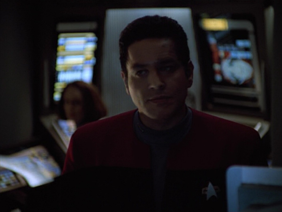 ariane179254_StarTrekVoyager_4x01-ScorpionPart2_2311.jpg
