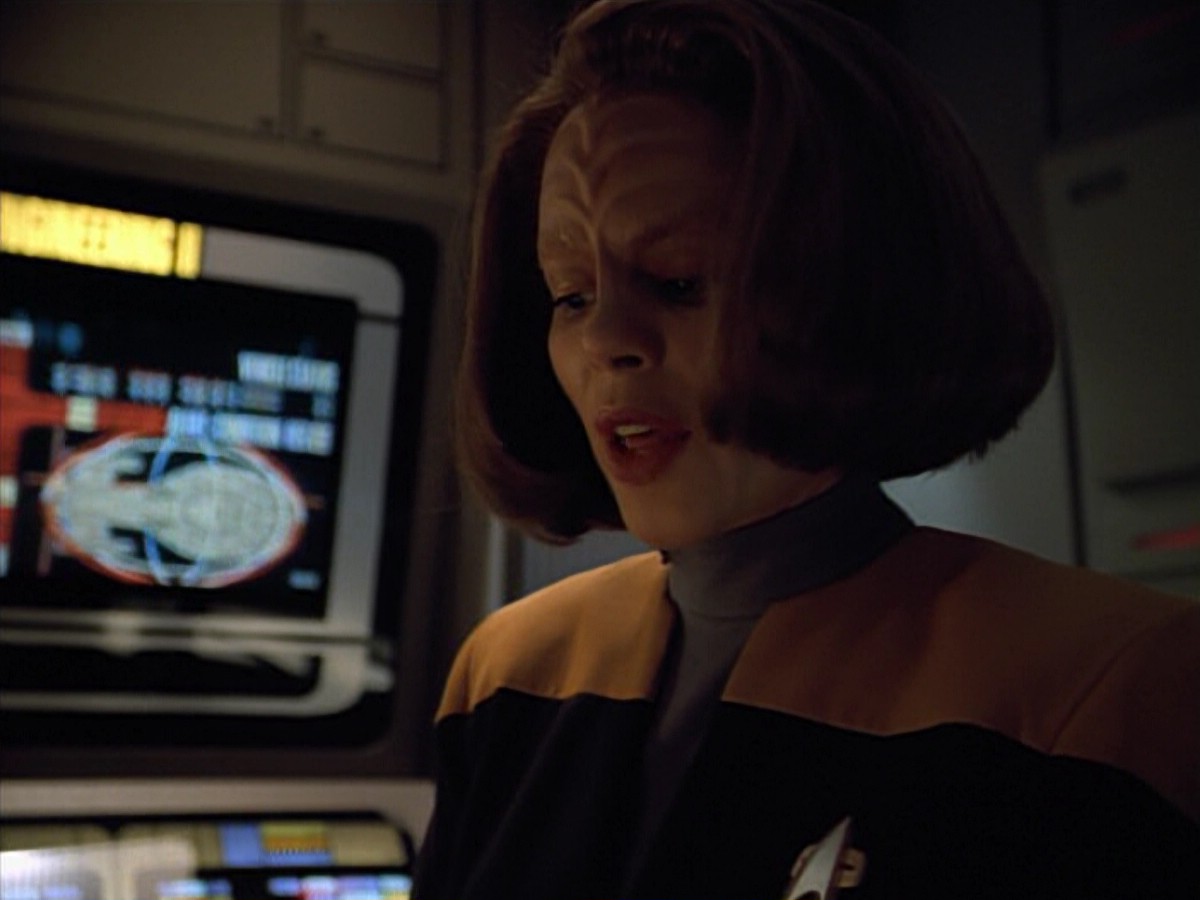 ariane179254_StarTrekVoyager_4x01-ScorpionPart2_2346.jpg