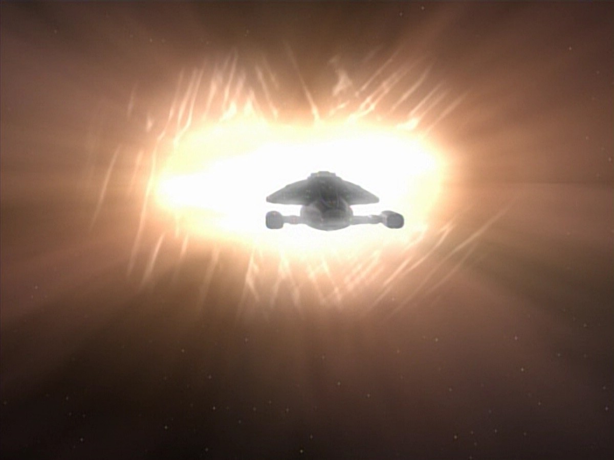 ariane179254_StarTrekVoyager_4x01-ScorpionPart2_2440.jpg