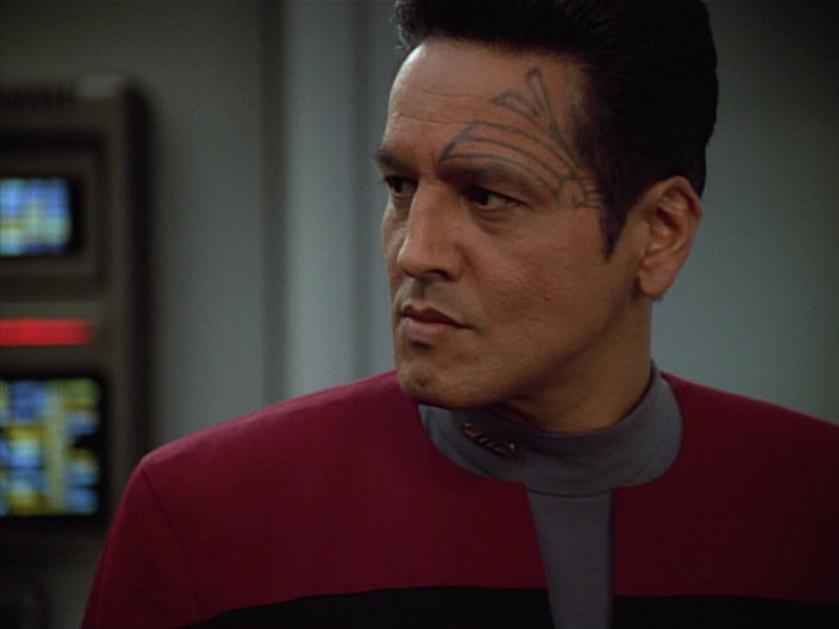 ariane179254_StarTrekVoyager_4x01-ScorpionPart2_2903.jpg