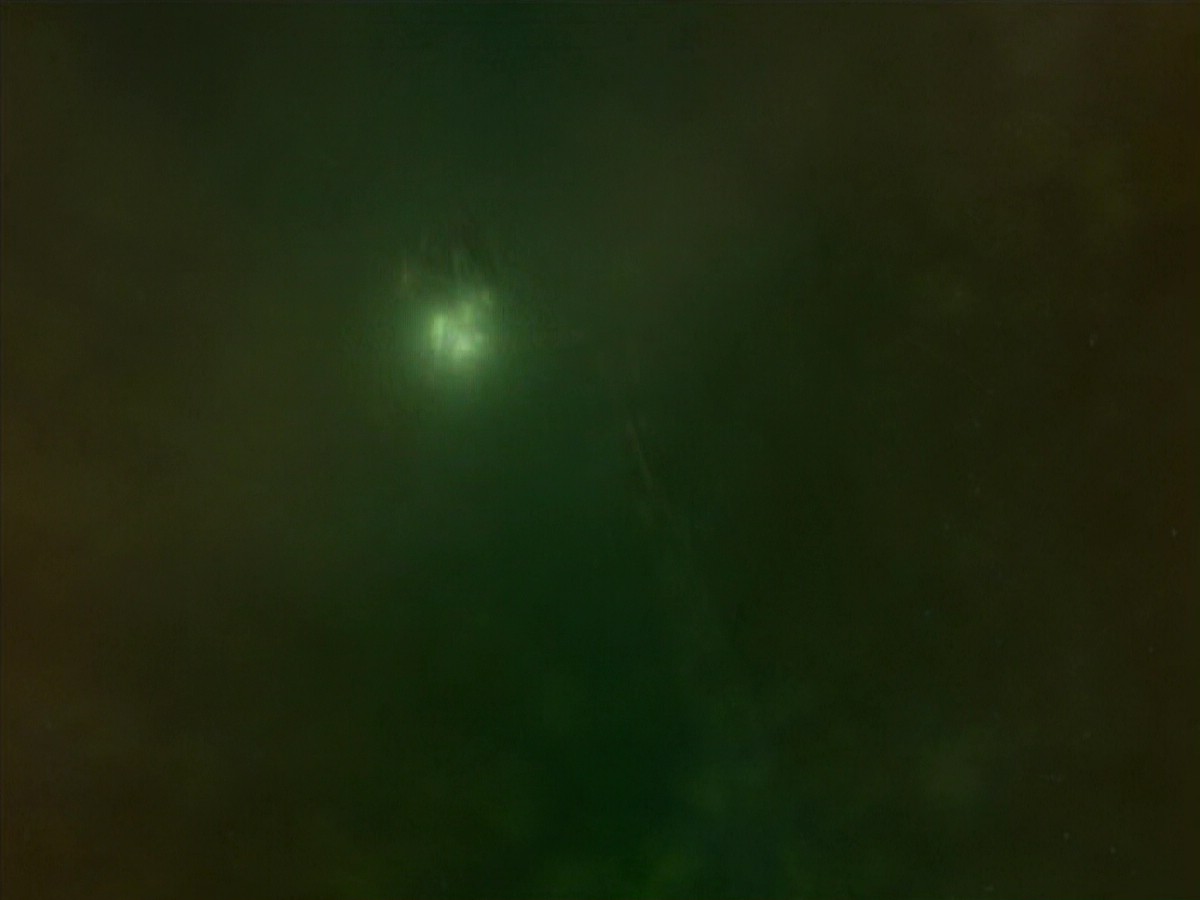 ariane179254_StarTrekVoyager_4x01-ScorpionPart2_3215.jpg