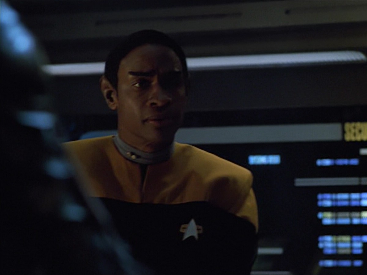 ariane179254_StarTrekVoyager_4x01-ScorpionPart2_3250.jpg