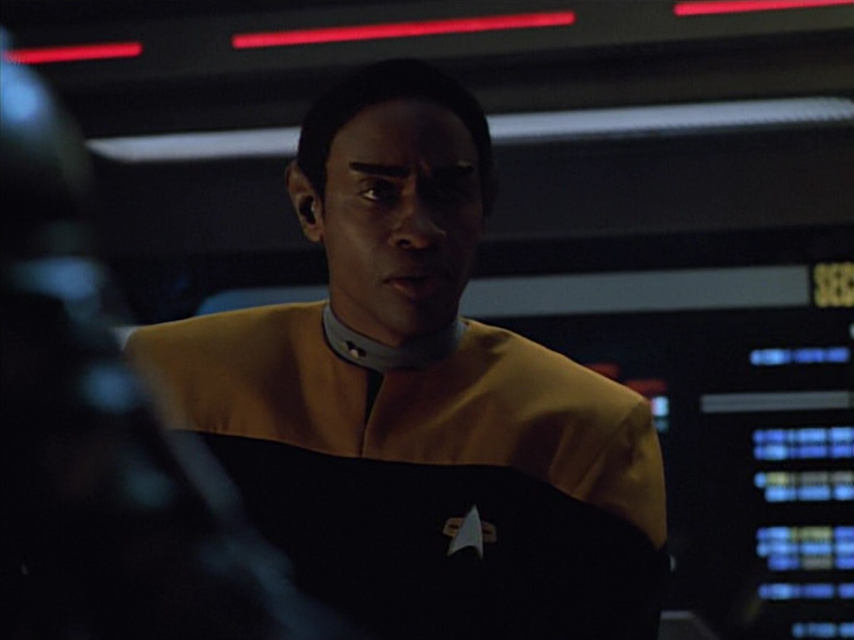 ariane179254_StarTrekVoyager_4x01-ScorpionPart2_3252.jpg