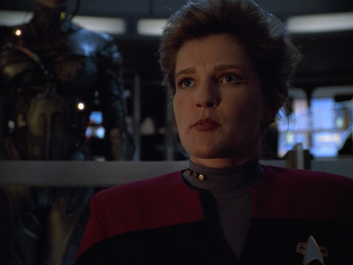 ariane179254_StarTrekVoyager_4x01-ScorpionPart2_3314.jpg