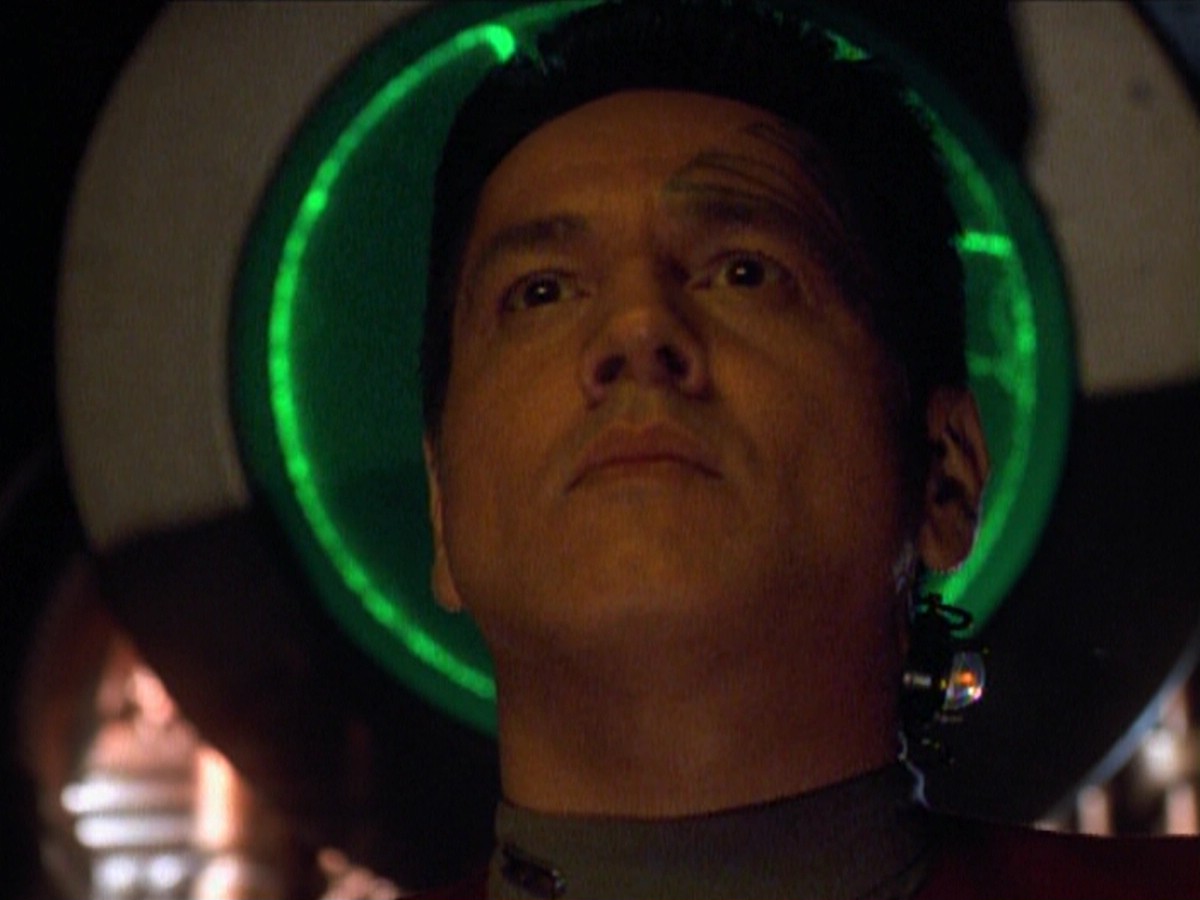 ariane179254_StarTrekVoyager_4x01-ScorpionPart2_3472.jpg