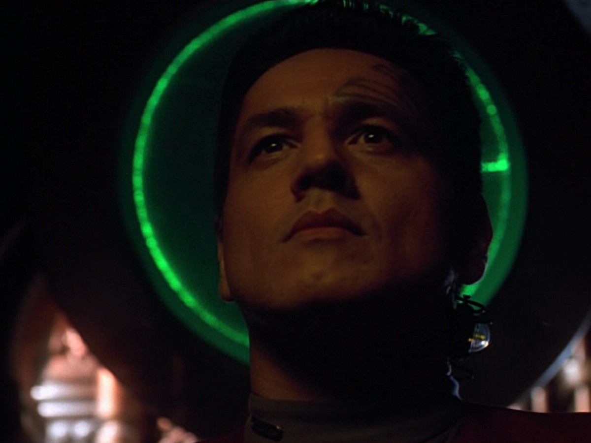 ariane179254_StarTrekVoyager_4x01-ScorpionPart2_3483.jpg