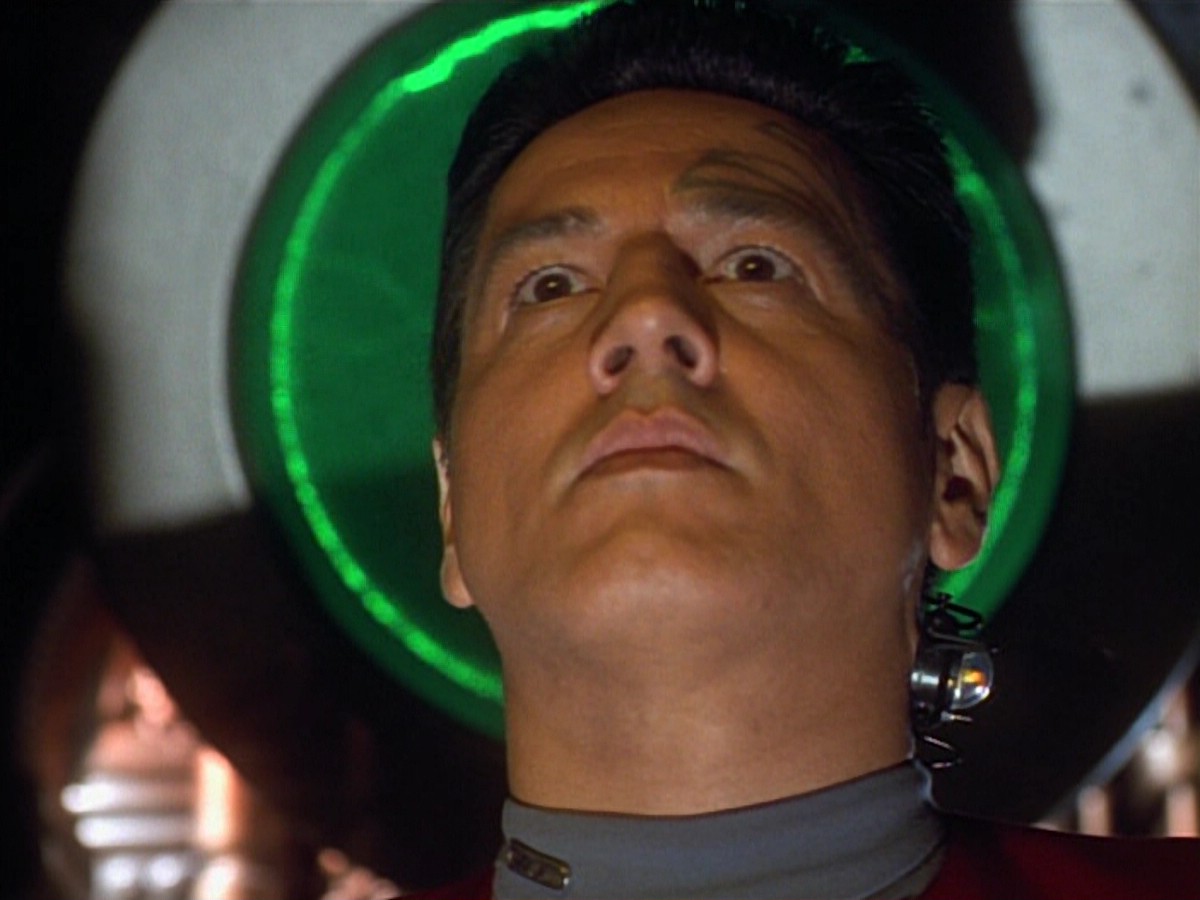 ariane179254_StarTrekVoyager_4x01-ScorpionPart2_3491.jpg