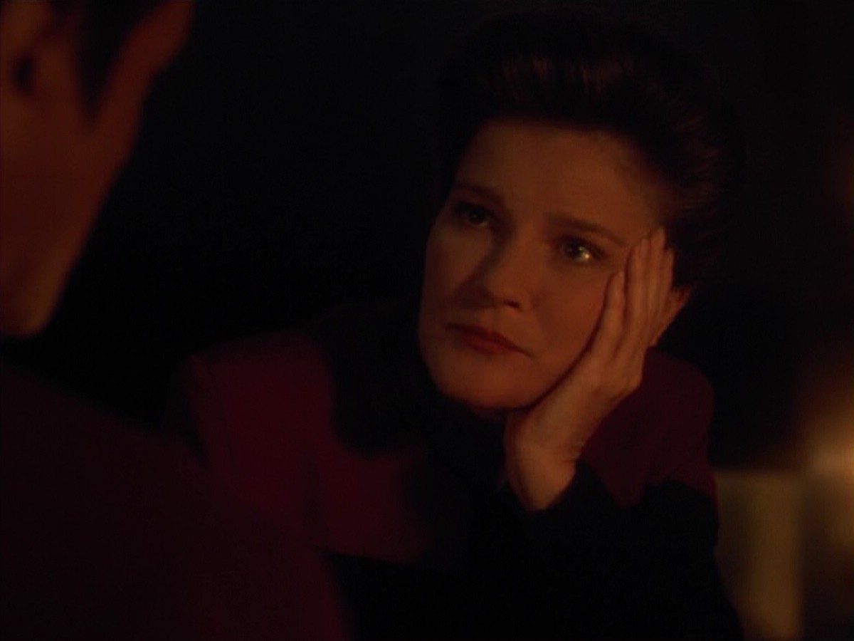 ariane179254_StarTrekVoyager_4x01-ScorpionPart2_3651.jpg
