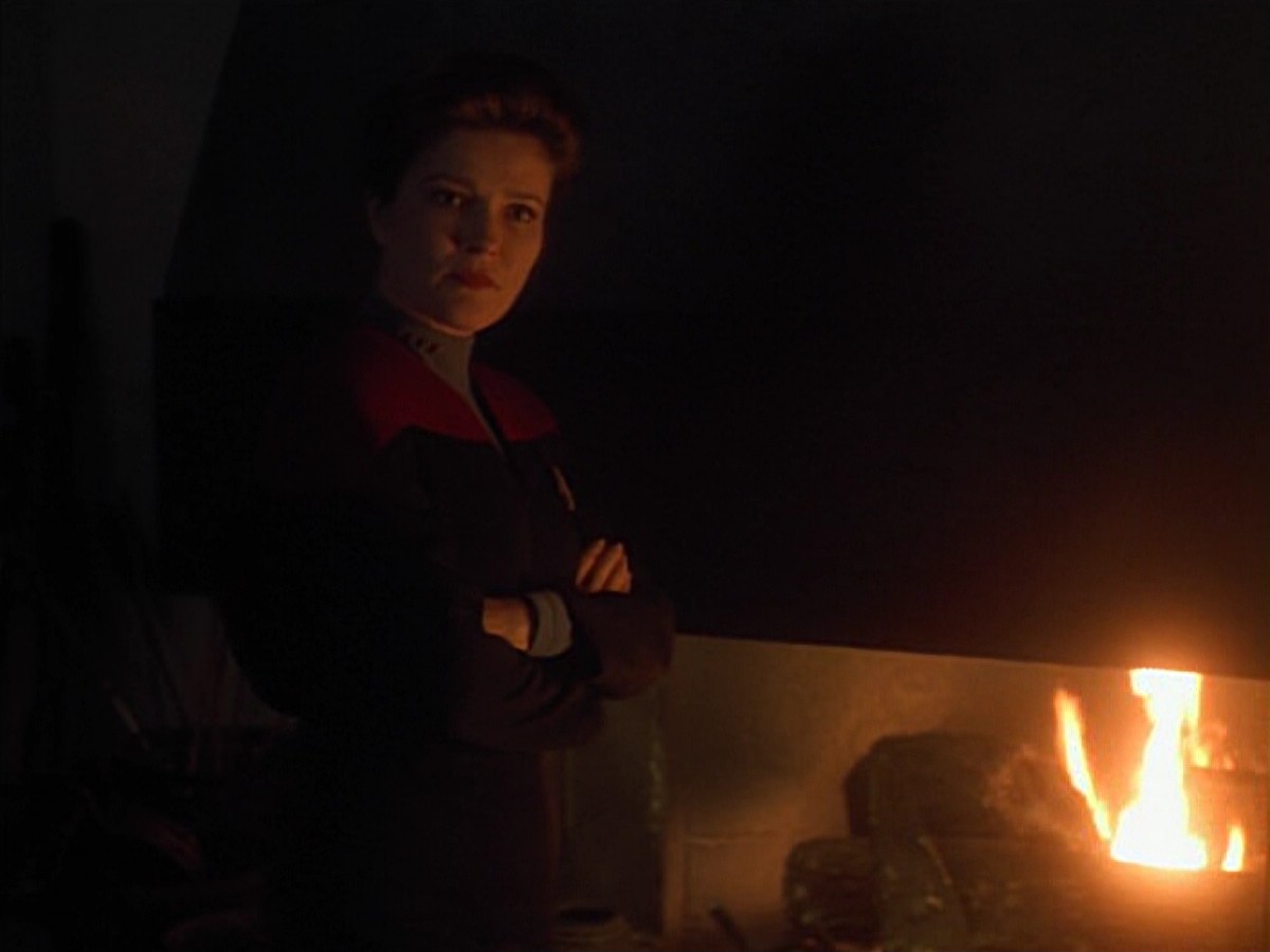 ariane179254_StarTrekVoyager_4x01-ScorpionPart2_3739.jpg