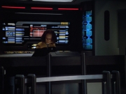 ariane179254_StarTrekVoyager_4x01-ScorpionPart2_0140.jpg