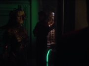 ariane179254_StarTrekVoyager_4x01-ScorpionPart2_1598.jpg
