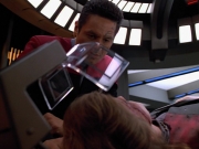 ariane179254_StarTrekVoyager_4x01-ScorpionPart2_1730.jpg