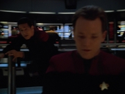 ariane179254_StarTrekVoyager_4x01-ScorpionPart2_2446.jpg