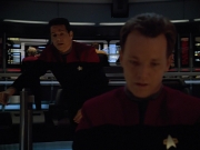ariane179254_StarTrekVoyager_4x01-ScorpionPart2_2449.jpg