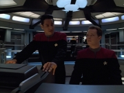 ariane179254_StarTrekVoyager_4x01-ScorpionPart2_2499.jpg
