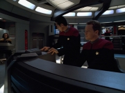 ariane179254_StarTrekVoyager_4x01-ScorpionPart2_2506.jpg