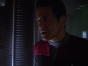 ariane179254_StarTrekVoyager_4x01-ScorpionPart2_2562.jpg