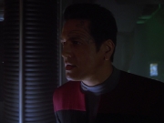 ariane179254_StarTrekVoyager_4x01-ScorpionPart2_2581.jpg