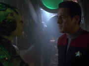 ariane179254_StarTrekVoyager_4x01-ScorpionPart2_2657.jpg