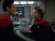 ariane179254_StarTrekVoyager_4x01-ScorpionPart2_2728.jpg
