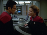 ariane179254_StarTrekVoyager_4x01-ScorpionPart2_2730.jpg
