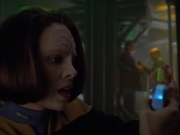 ariane179254_StarTrekVoyager_4x01-ScorpionPart2_3471.jpg