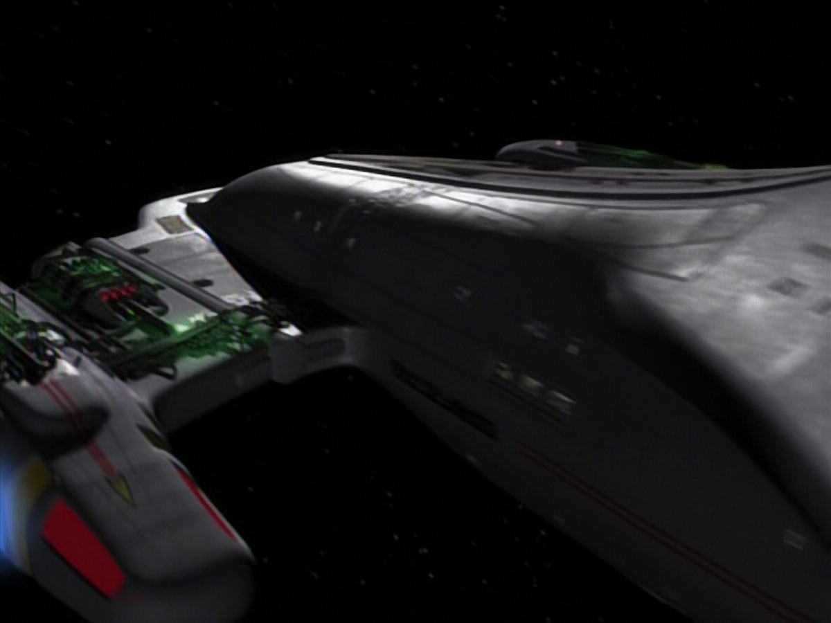 extant_StarTrekVoyager_4x02-TheGift_0012.jpg