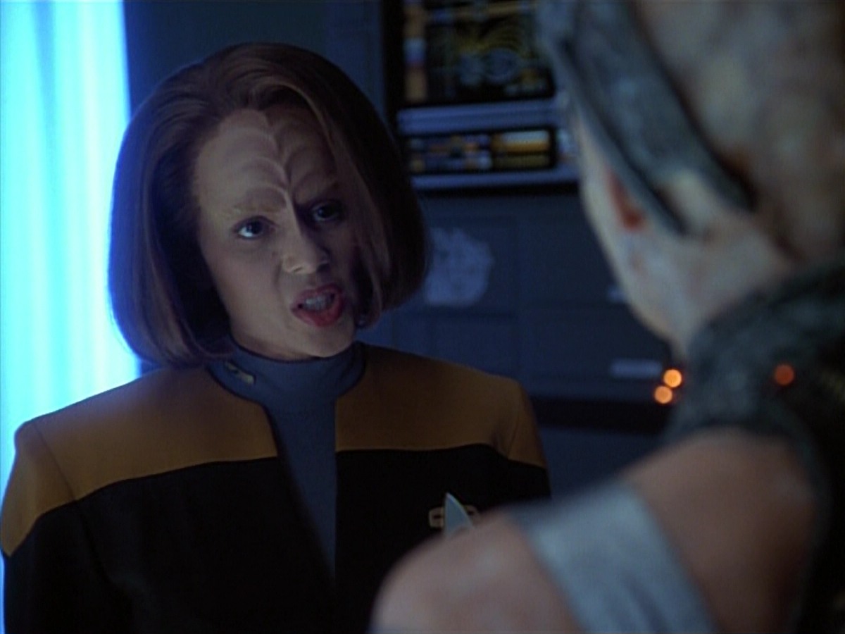 extant_StarTrekVoyager_4x02-TheGift_1923.jpg