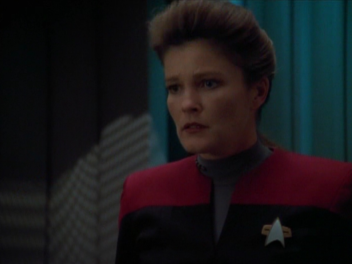 extant_StarTrekVoyager_4x02-TheGift_3809.jpg