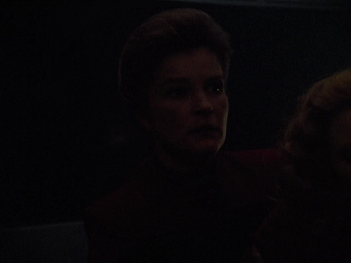 extant_StarTrekVoyager_4x02-TheGift_4378.jpg