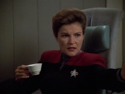 Filename=extant_StarTrekVoyager_4x02-TheGift_0761.jpg
Filesize=109KiB
Dimensions=1200x900
Date added=May 29, 2018 extant_StarTrekVoyager_4x02-TheGift_0761.jpg