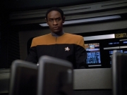 Filename=extant_StarTrekVoyager_4x02-TheGift_3230.jpg
Filesize=123KiB
Dimensions=1200x900
Date added=May 29, 2018 extant_StarTrekVoyager_4x02-TheGift_3230.jpg