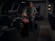 Filename=extant_StarTrekVoyager_4x02-TheGift_3280.jpg
Filesize=112KiB
Dimensions=1200x900
Date added=May 29, 2018 extant_StarTrekVoyager_4x02-TheGift_3280.jpg