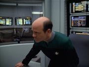 Filename=extant_StarTrekVoyager_4x02-TheGift_3354.jpg
Filesize=145KiB
Dimensions=1200x900
Date added=May 29, 2018 extant_StarTrekVoyager_4x02-TheGift_3354.jpg