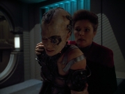 Filename=extant_StarTrekVoyager_4x02-TheGift_3853.jpg
Filesize=113KiB
Dimensions=1200x900
Date added=May 29, 2018 extant_StarTrekVoyager_4x02-TheGift_3853.jpg