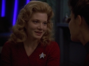 Filename=extant_StarTrekVoyager_4x02-TheGift_4085.jpg
Filesize=104KiB
Dimensions=1200x900
Date added=May 29, 2018 extant_StarTrekVoyager_4x02-TheGift_4085.jpg