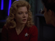 Filename=extant_StarTrekVoyager_4x02-TheGift_4096.jpg
Filesize=106KiB
Dimensions=1200x900
Date added=May 29, 2018 extant_StarTrekVoyager_4x02-TheGift_4096.jpg