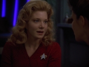 Filename=extant_StarTrekVoyager_4x02-TheGift_4123.jpg
Filesize=105KiB
Dimensions=1200x900
Date added=May 29, 2018 extant_StarTrekVoyager_4x02-TheGift_4123.jpg