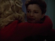 Filename=extant_StarTrekVoyager_4x02-TheGift_4166.jpg
Filesize=93KiB
Dimensions=1200x900
Date added=May 29, 2018 extant_StarTrekVoyager_4x02-TheGift_4166.jpg