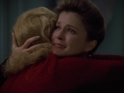 extant_StarTrekVoyager_4x02-TheGift_4169.jpg