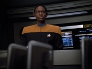 Filename=extant_StarTrekVoyager_4x02-TheGift_4215.jpg
Filesize=127KiB
Dimensions=1200x900
Date added=May 29, 2018 extant_StarTrekVoyager_4x02-TheGift_4215.jpg