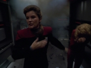 extant_StarTrekVoyager_4x02-TheGift_4250.jpg