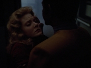 extant_StarTrekVoyager_4x02-TheGift_4370.jpg