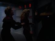 extant_StarTrekVoyager_4x02-TheGift_4375.jpg